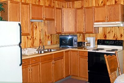 Paradise Cabin kitchen