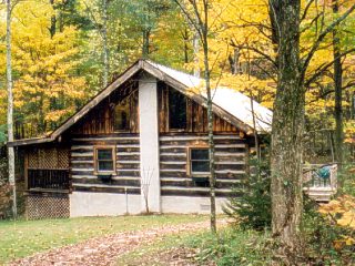 The Shawnee Log Cabin at Cabins in the Pines